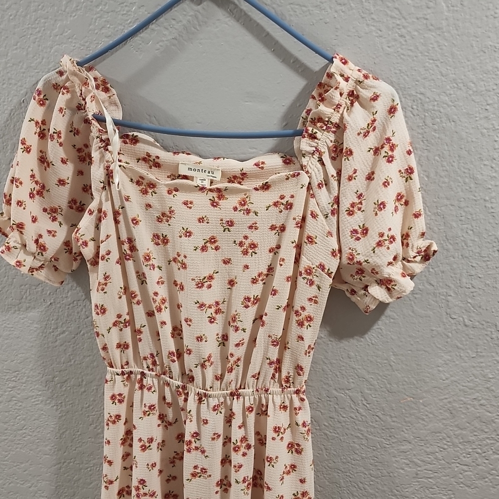 Dress - Picture 2 of 5